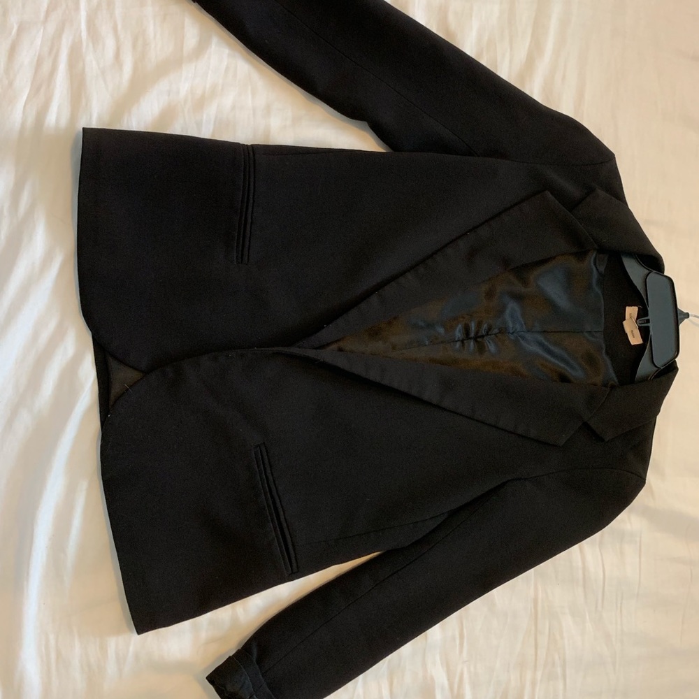 Urban outfitters casual black blazer